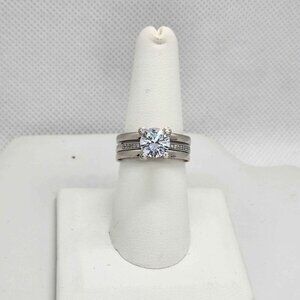 Brand New 925 Sterling Silver 2-Piece Ring Set for Women